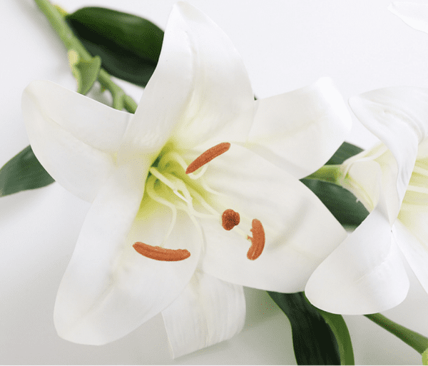 Artificial Lily Flowers