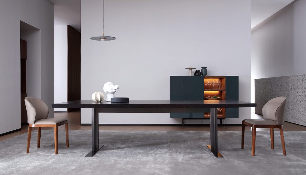 Massimo dining table