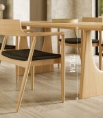LUNE Dining Table